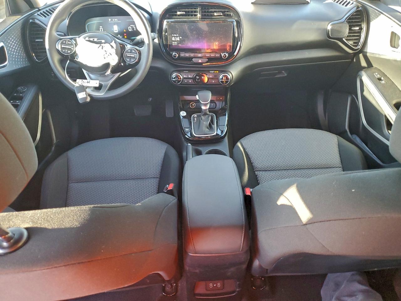 KIA SOUL LX