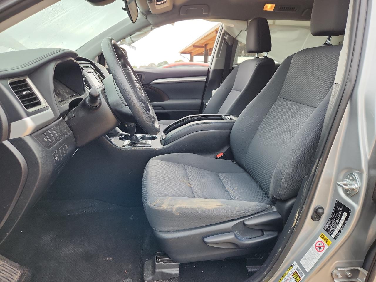 TOYOTA HIGHLANDER LE