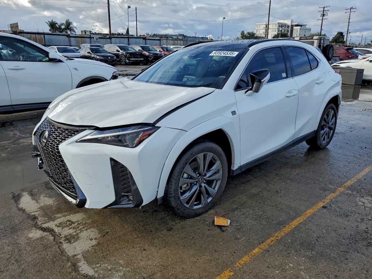 LEXUS UX 250H BASE
