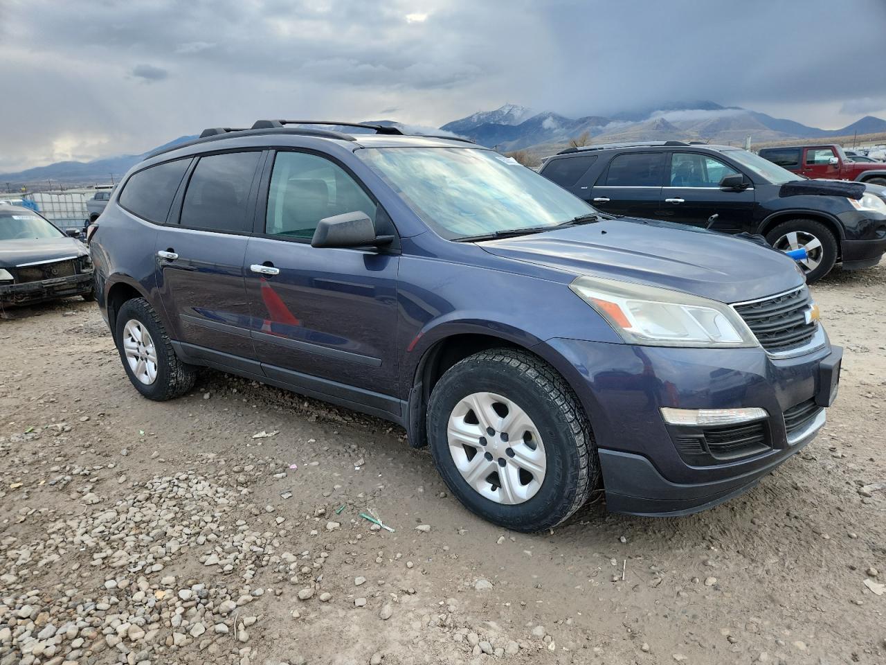 CHEVROLET TRAVERSE LS