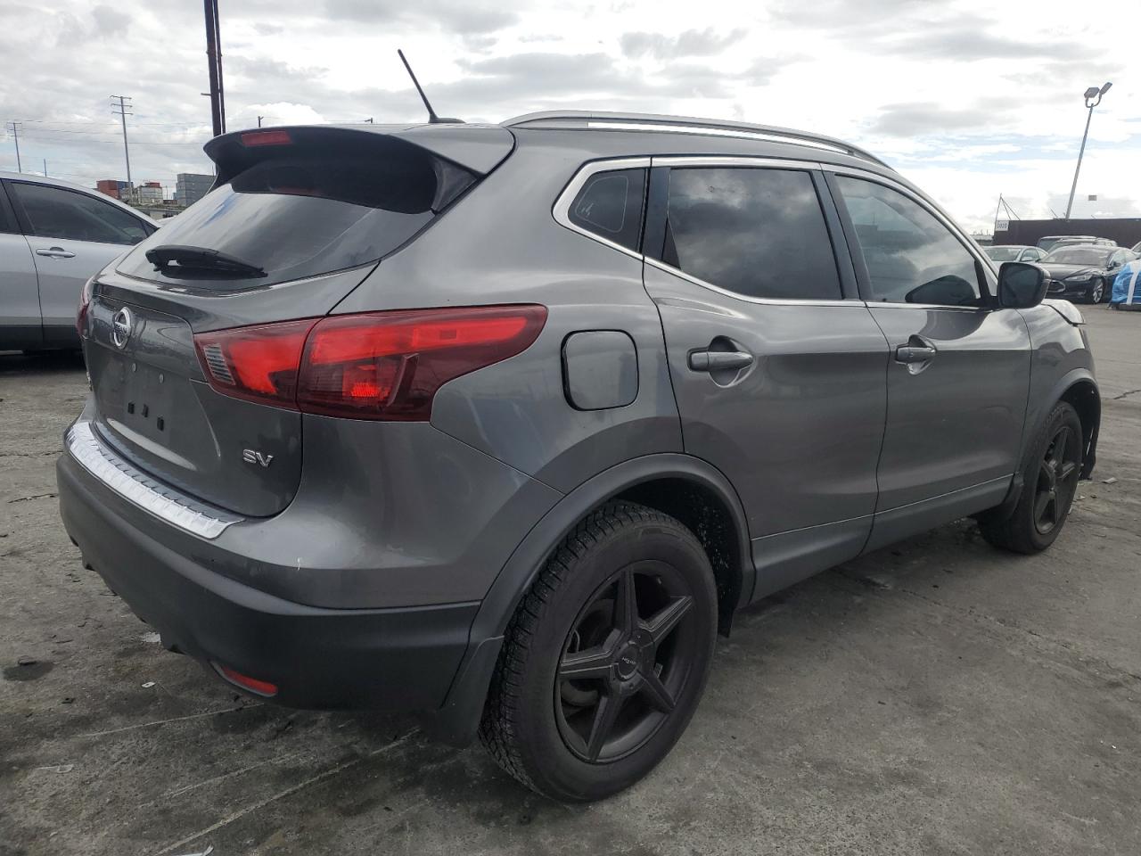 NISSAN ROGUE SPORT S