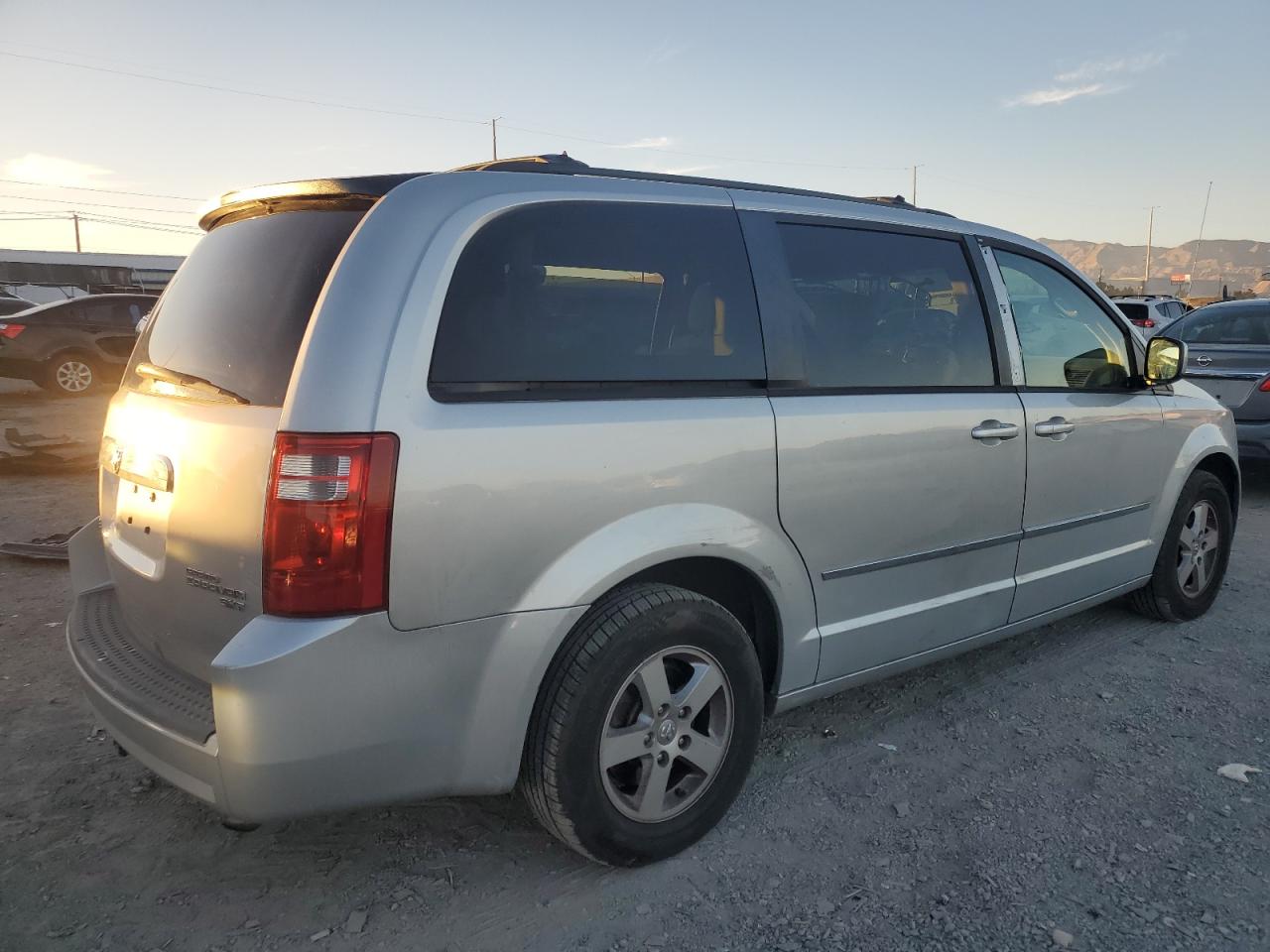 DODGE GRAND CARAVAN SXT