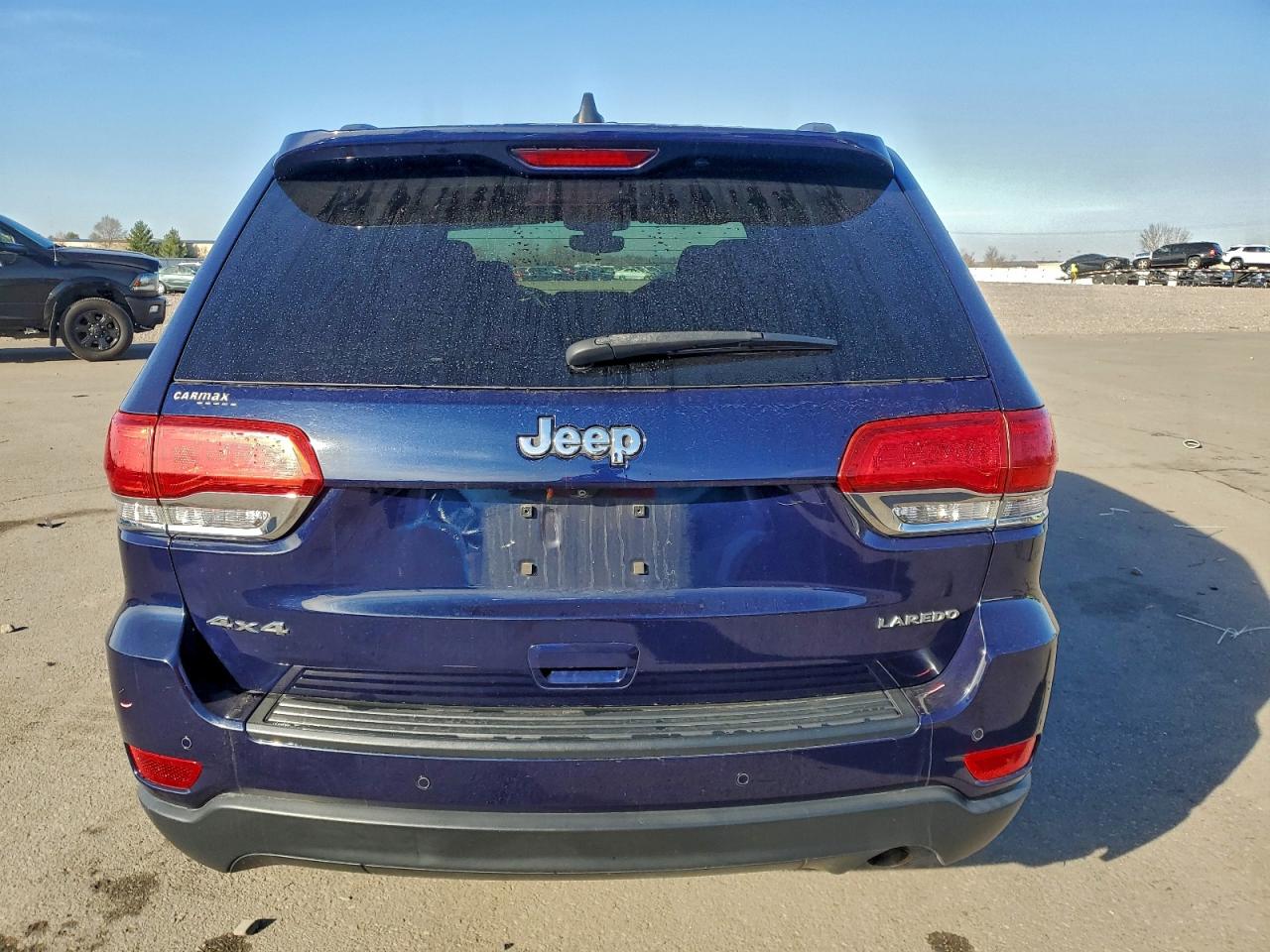 JEEP GRAND CHEROKEE LAREDO