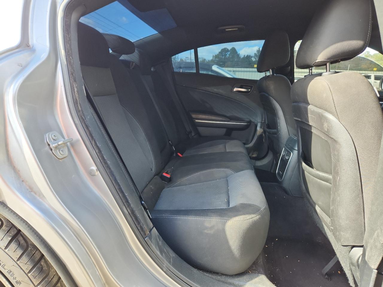 Lot #3316100254 2017 DODGE CHARGER SE