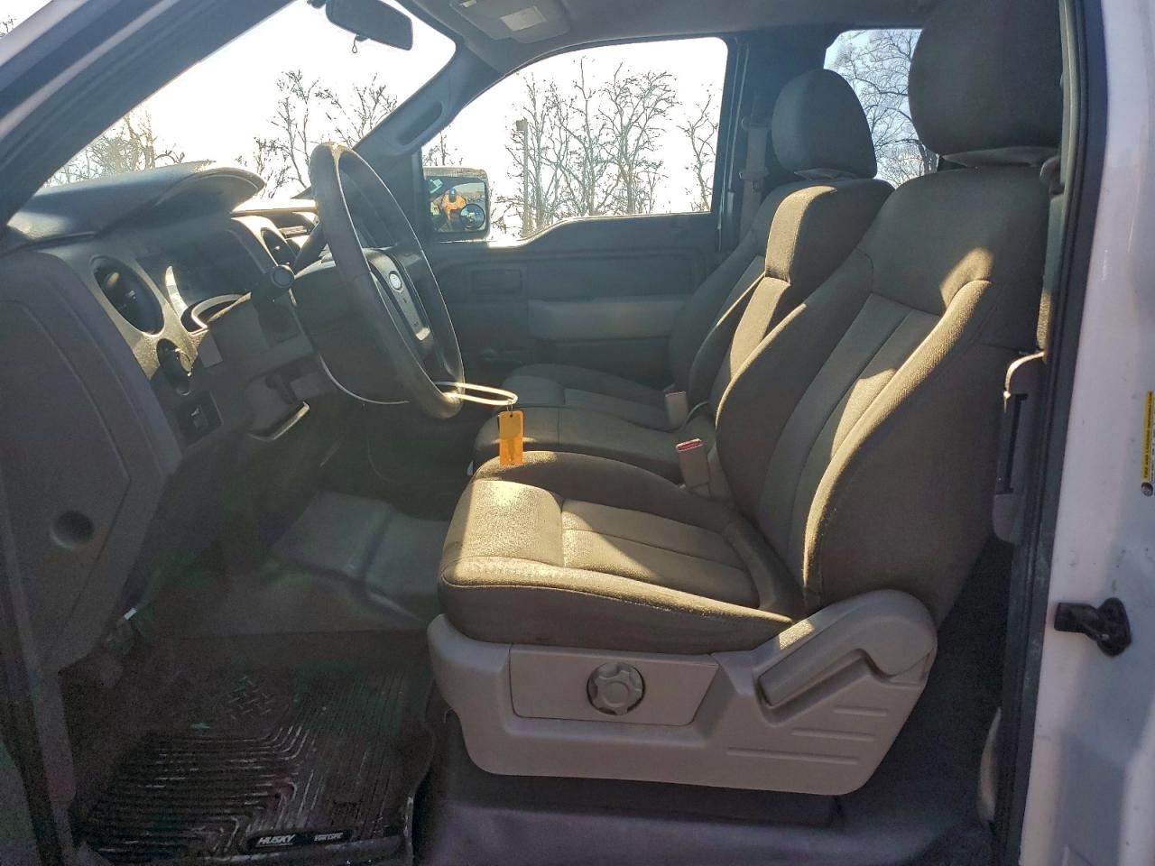 FORD F-150 SUPER CAB