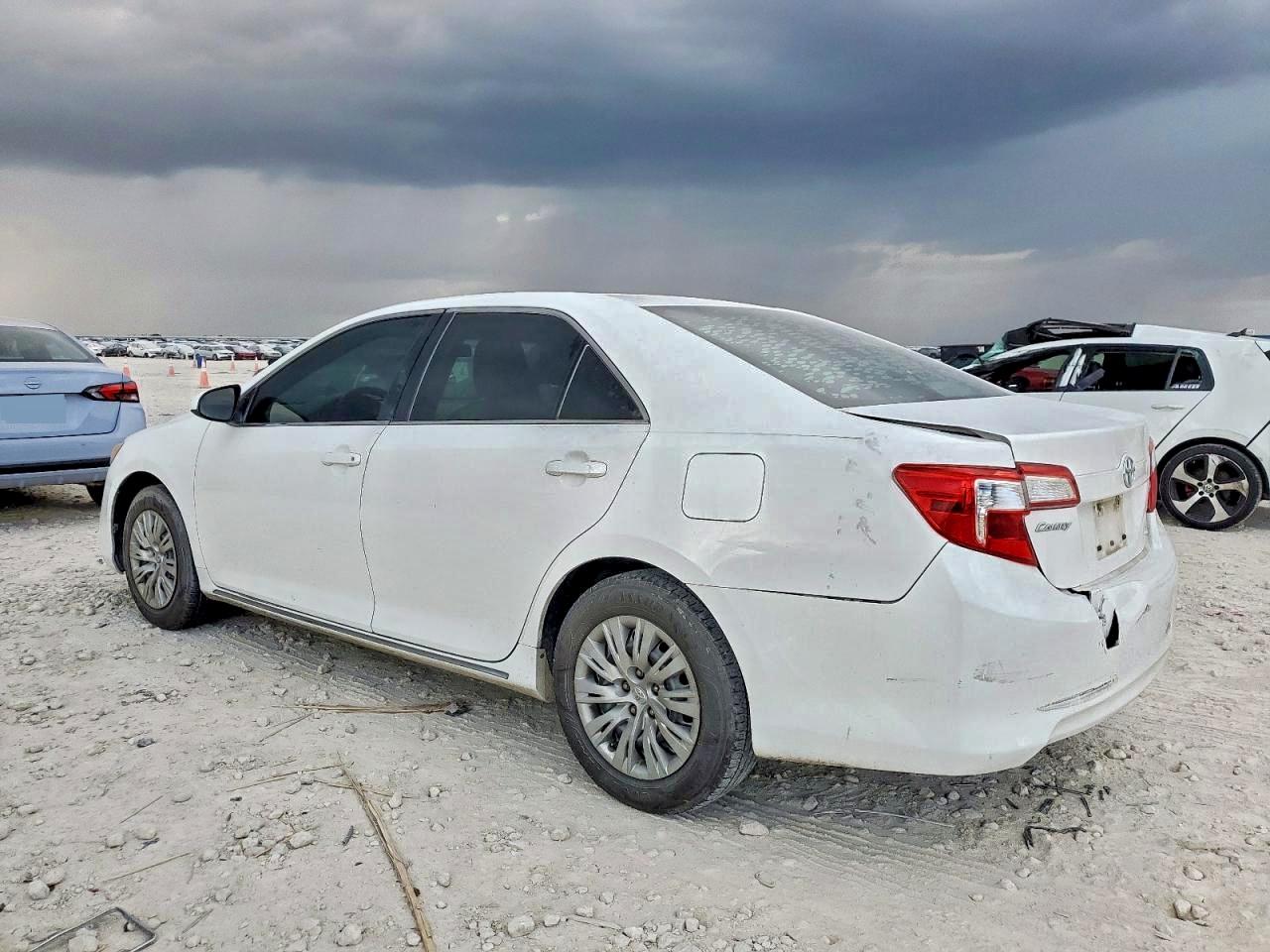 TOYOTA CAMRY L