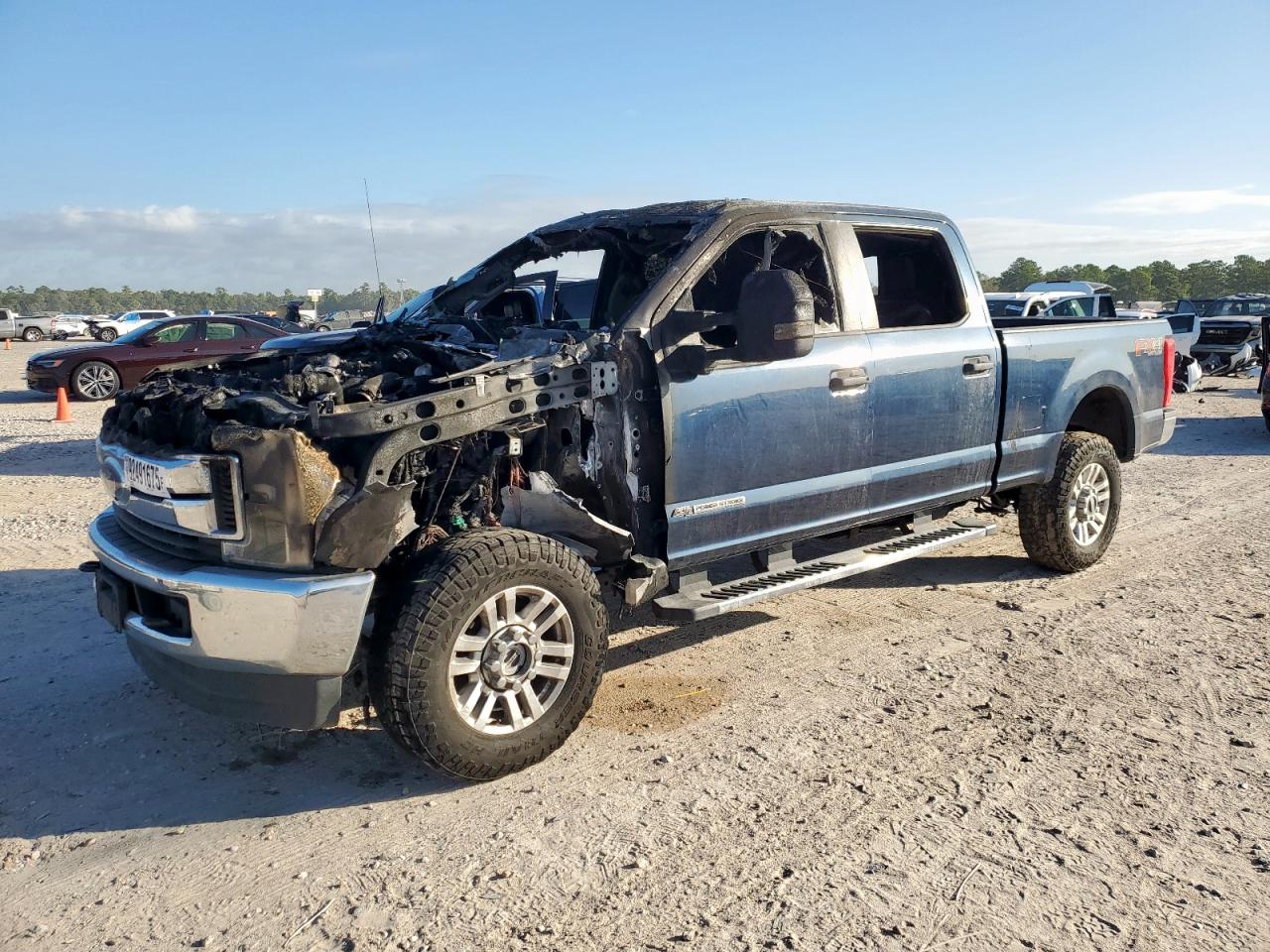 FORD F-250 SUPER DUTY