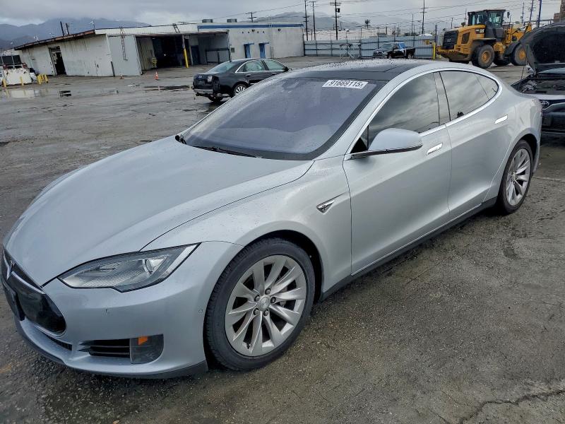 Global Auto Auctions: 2016 TESLA MODEL S