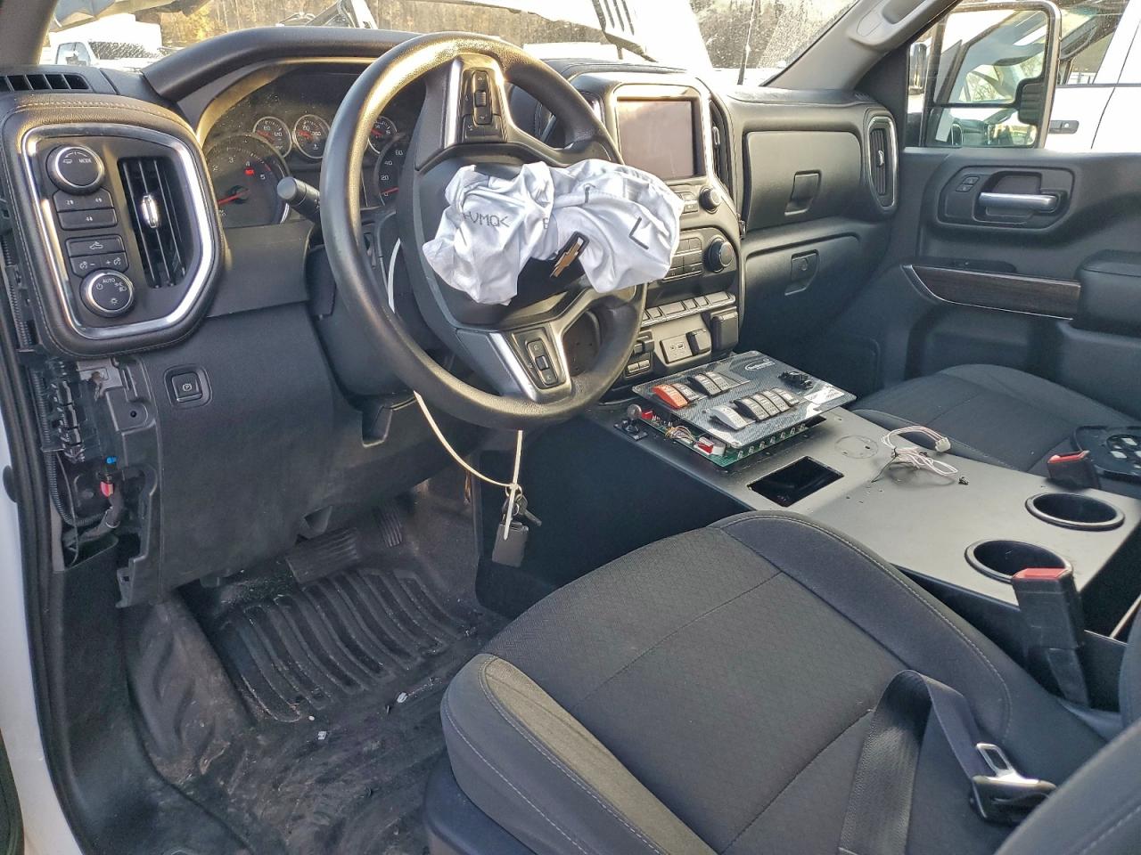 CHEVROLET SILVERADO K3500 LT