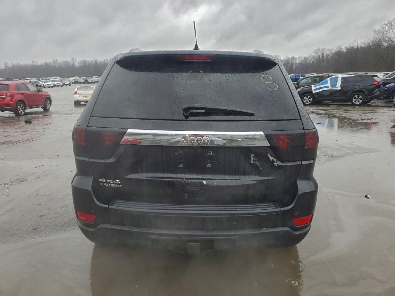 JEEP GRAND CHEROKEE LAREDO