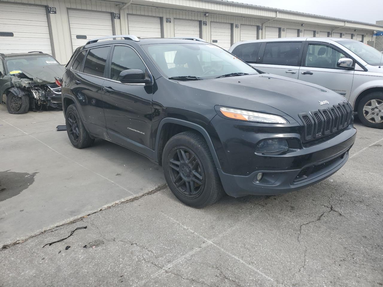 JEEP GRAND CHEROKEE LATITUDE PLUS