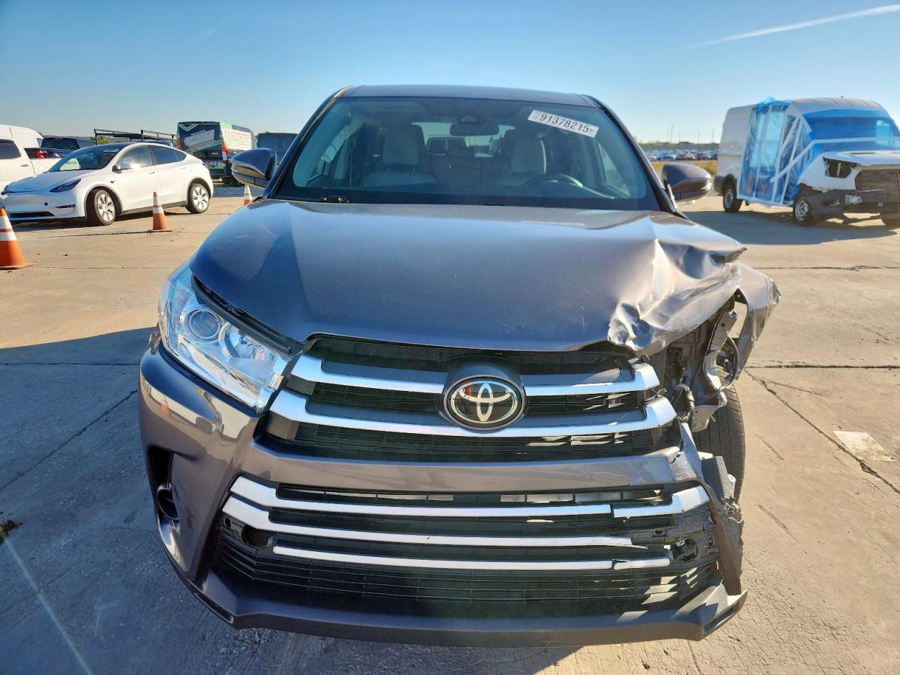 TOYOTA HIGHLANDER LE