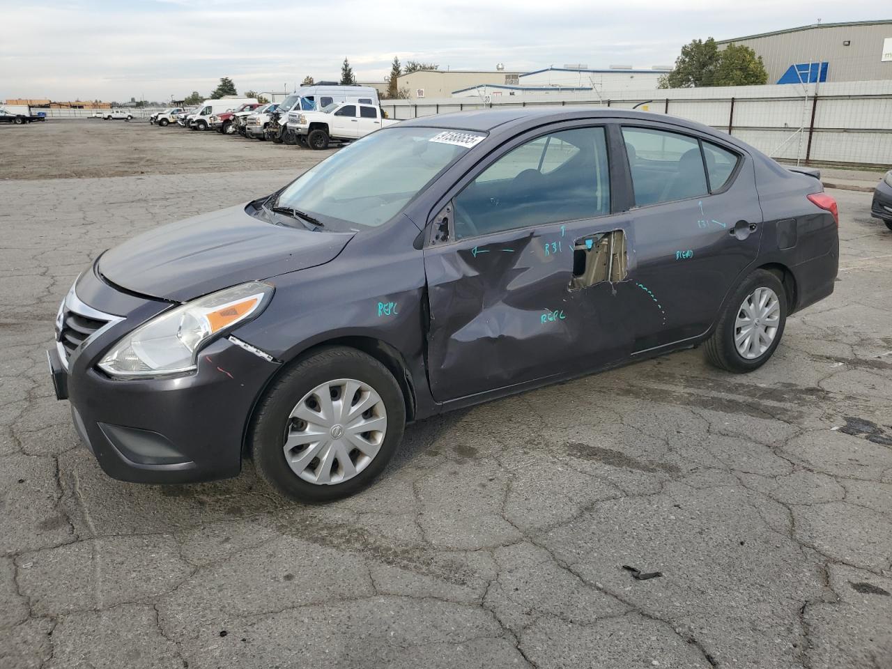 NISSAN VERSA S