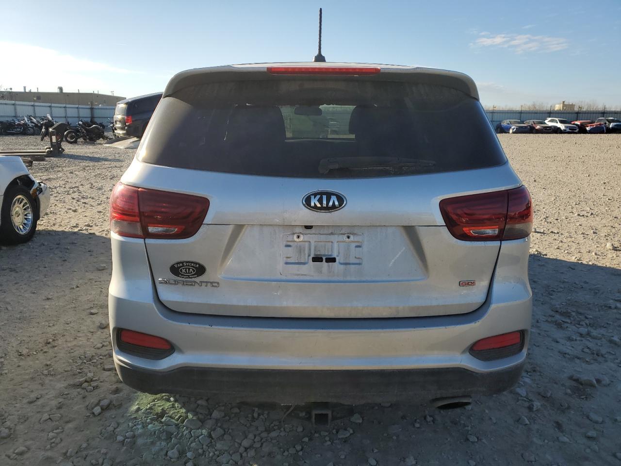 KIA SORENTO L
