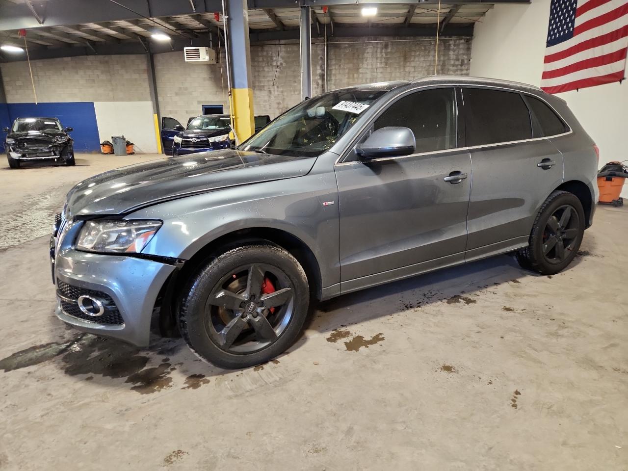 AUDI Q5 PREMIUM PLUS