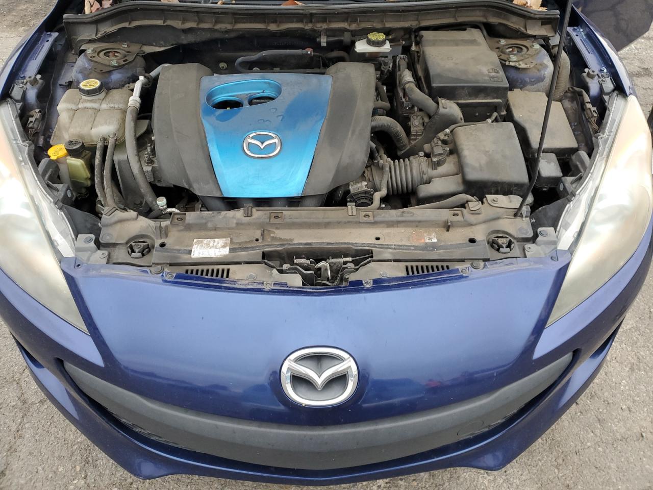 MAZDA 3 I
