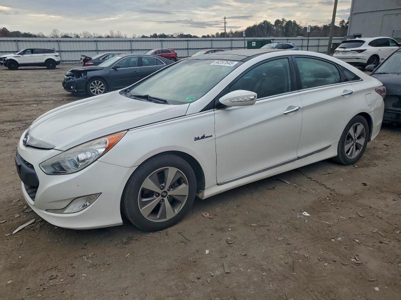 Global Auto Auctions: 2012 HYUNDAI SONATA HYB