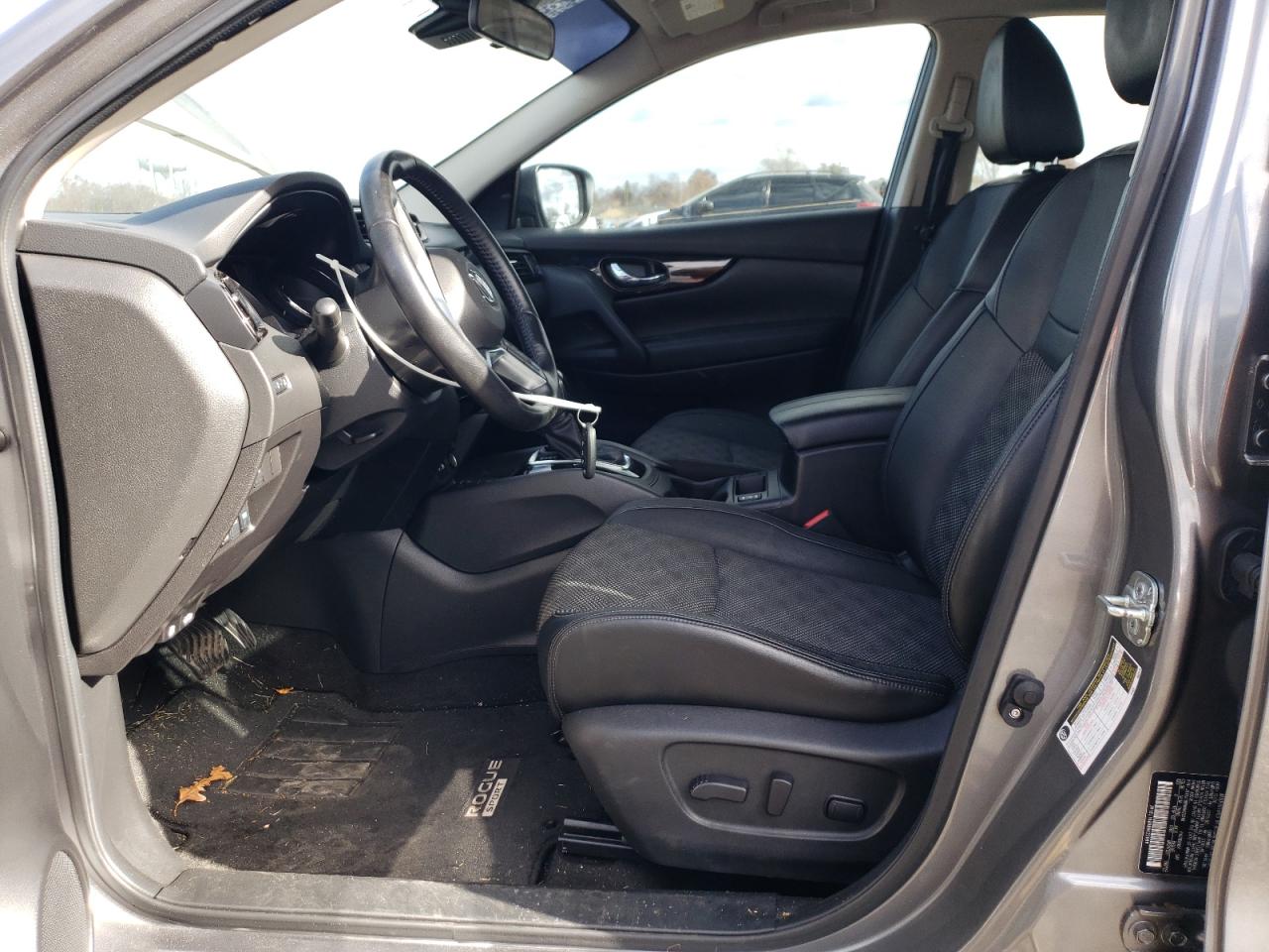 NISSAN ROGUE SPORT SV