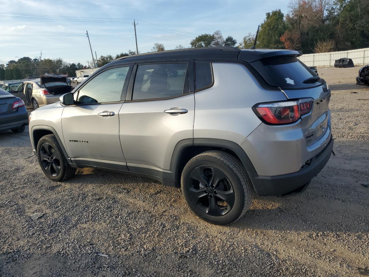 JEEP COMPASS LATITUDE