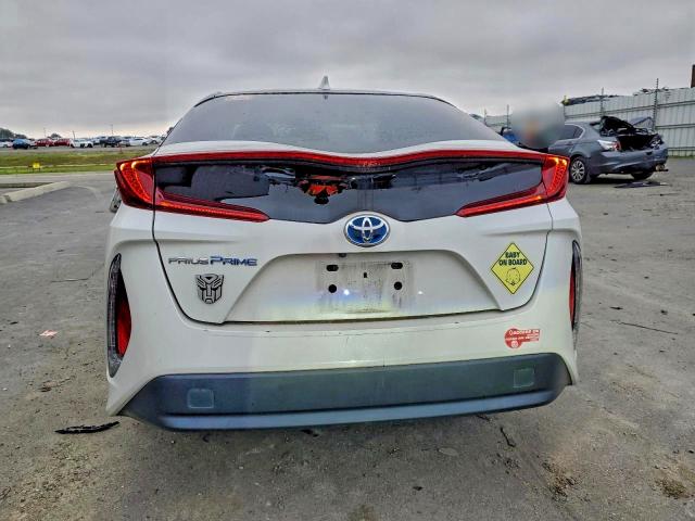 2017 TOYOTA PRIUS PRIM #3303033610