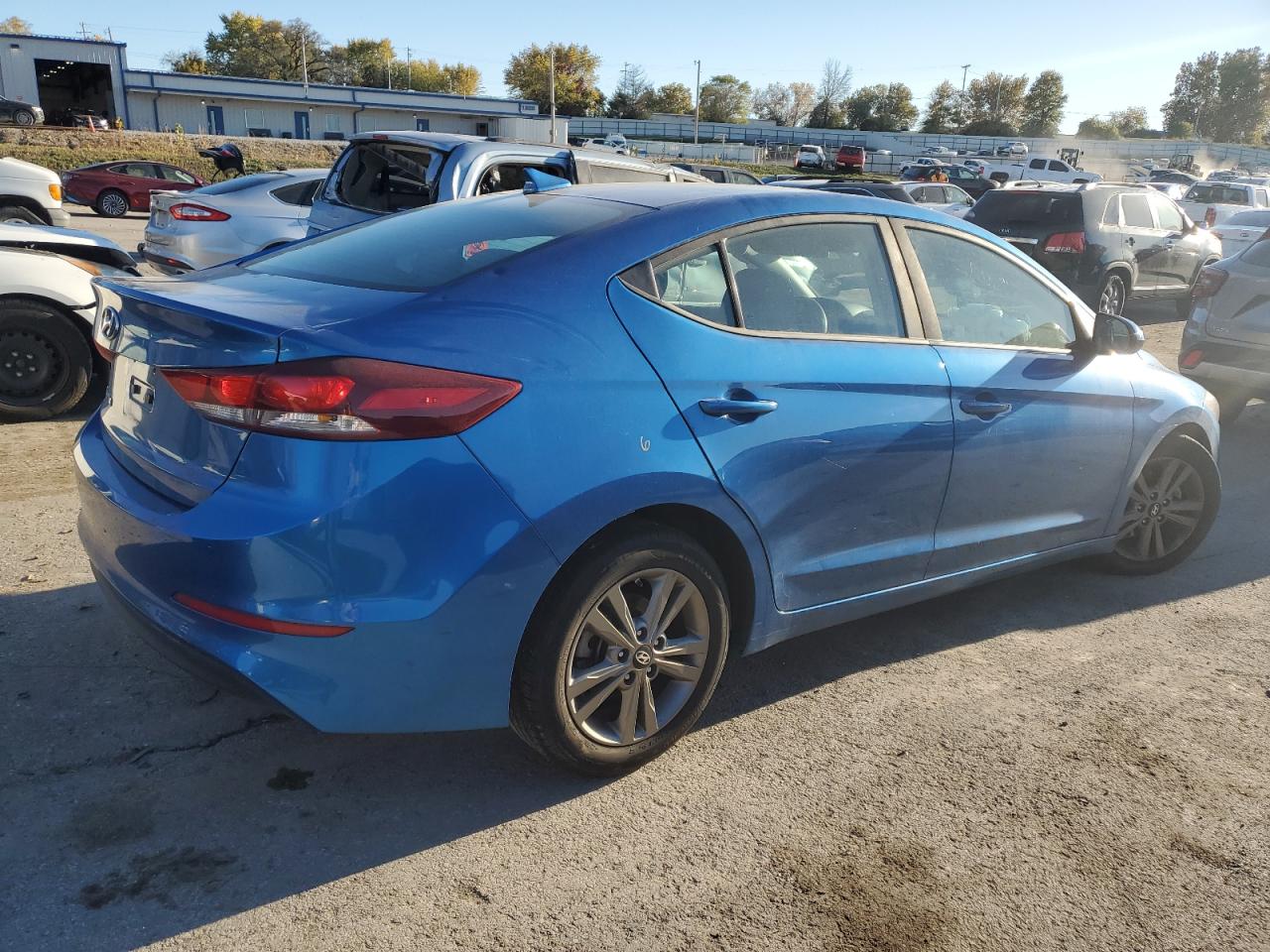 HYUNDAI ELANTRA SEL