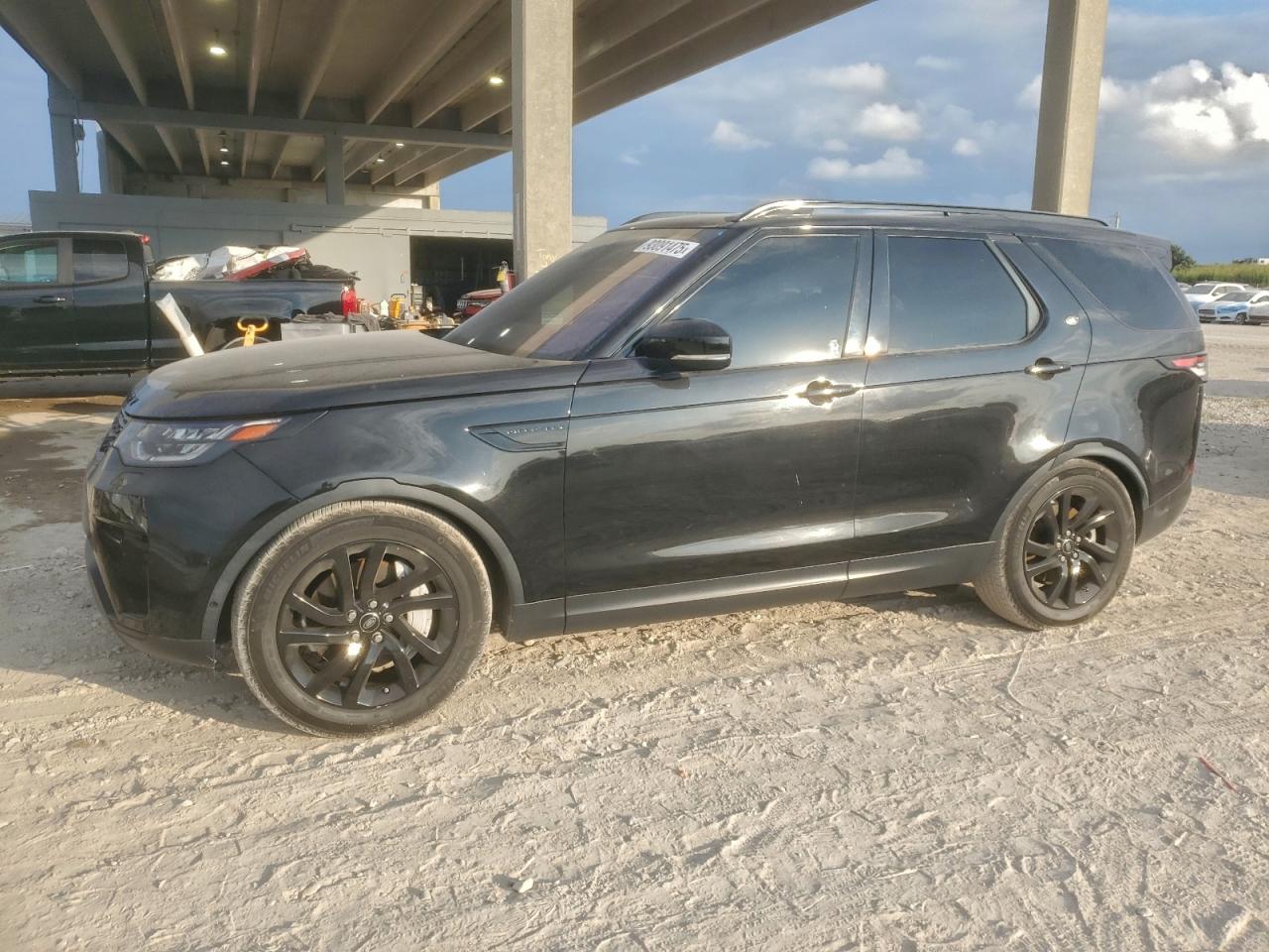 LAND ROVER DISCOVERY SE