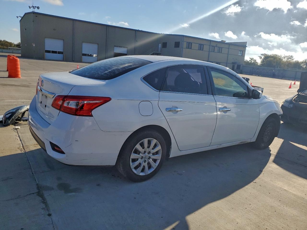 Lot #3318141388 2019 NISSAN SENTRA S