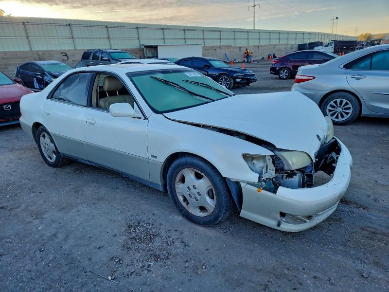 2000 LEXUS ES 300 #3304559468
