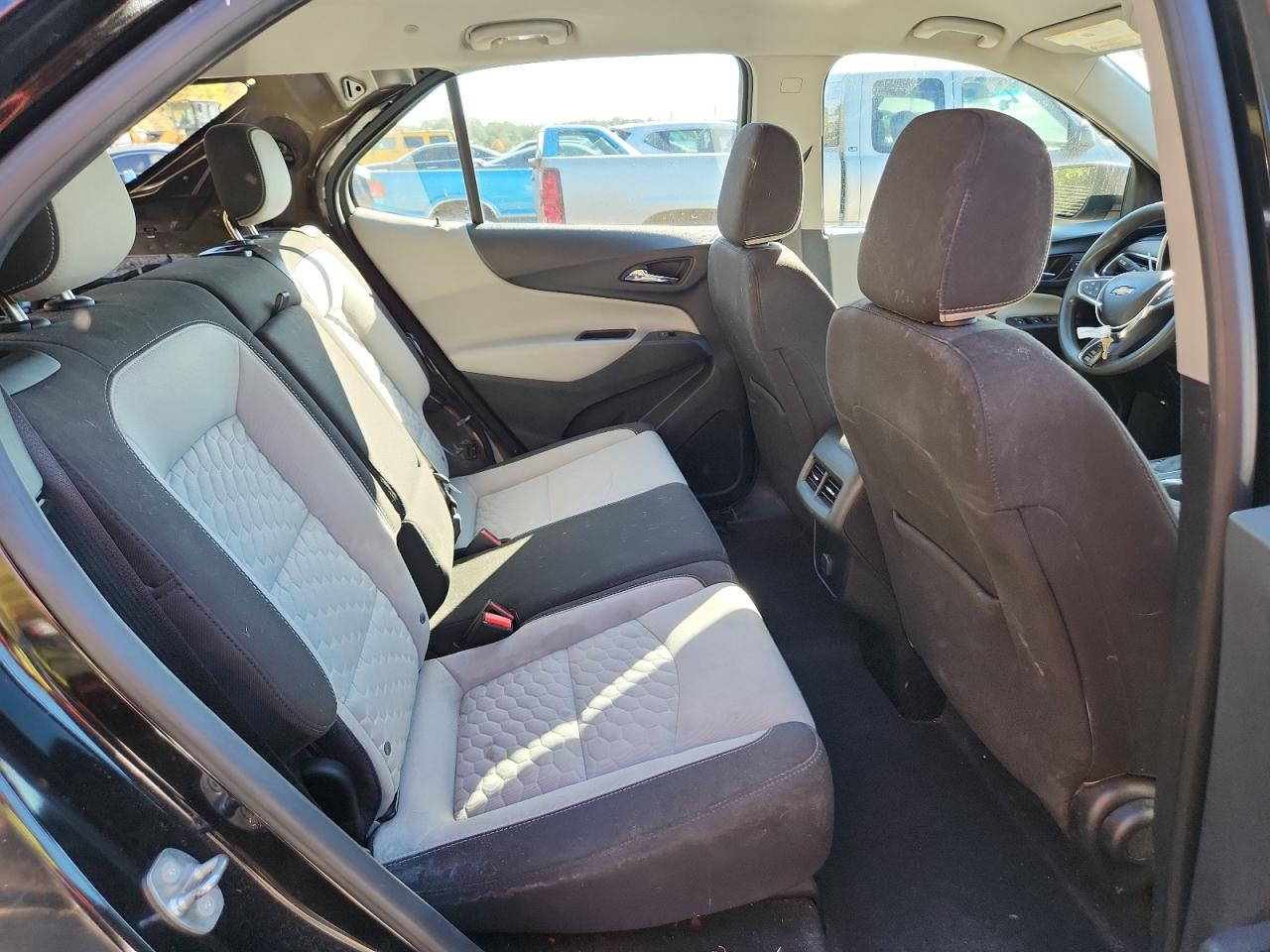 CHEVROLET EQUINOX LS