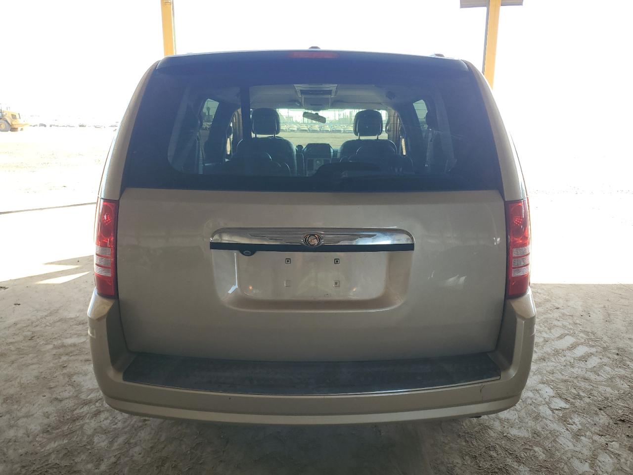 CHRYSLER TOWN & COUNTRY TOURING PLUS