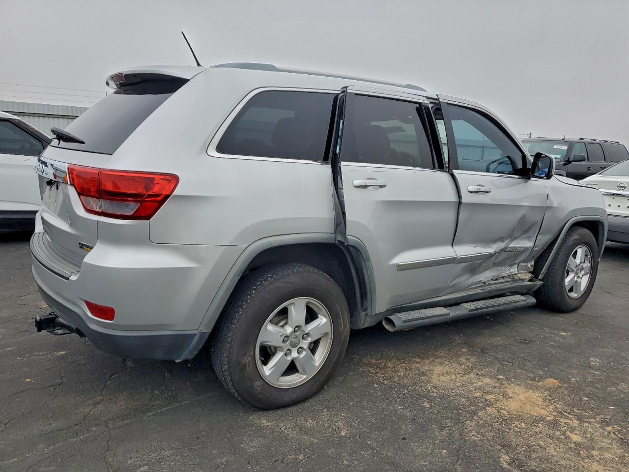 JEEP GRAND CHEROKEE LAREDO