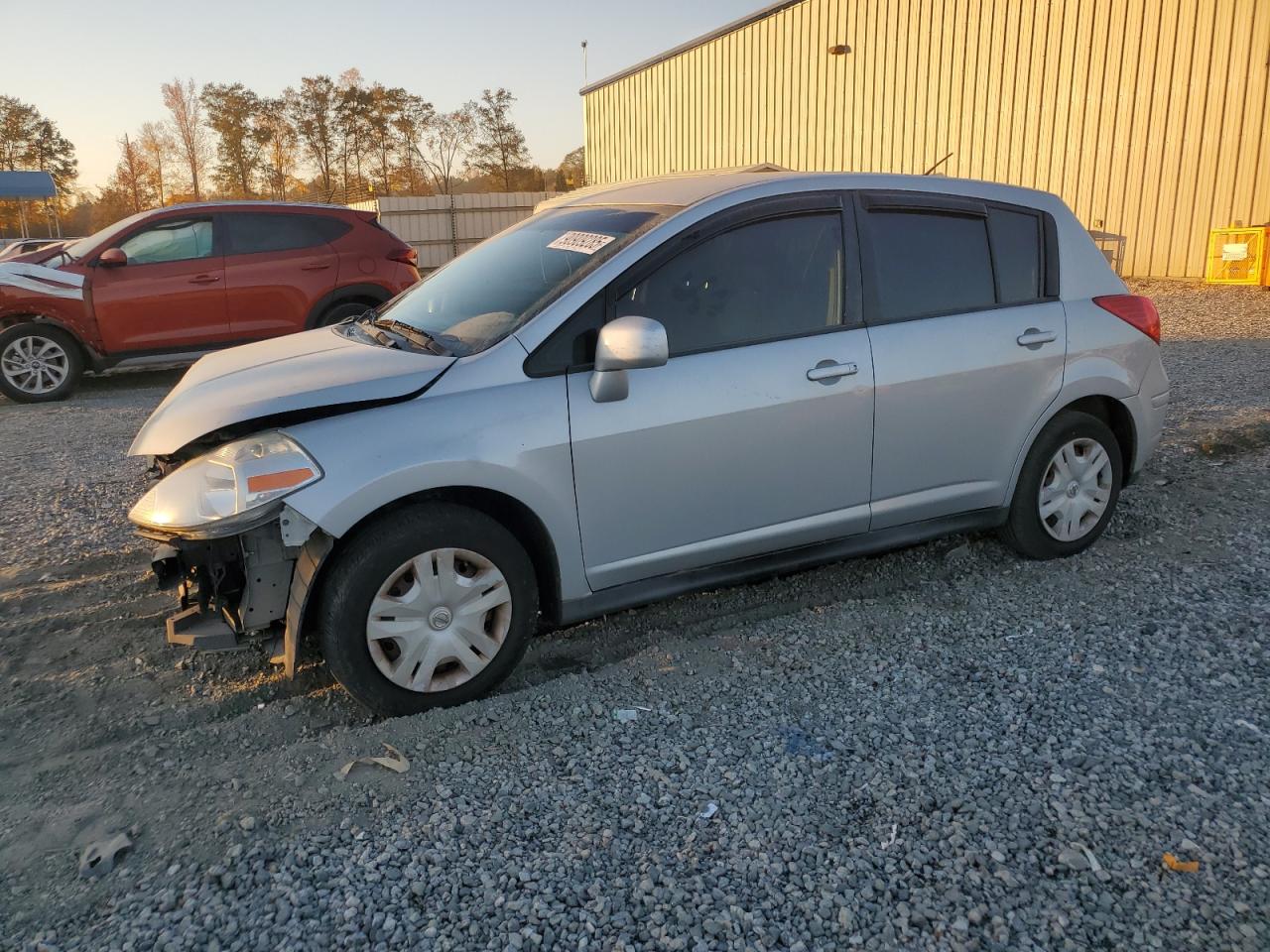 NISSAN VERSA S