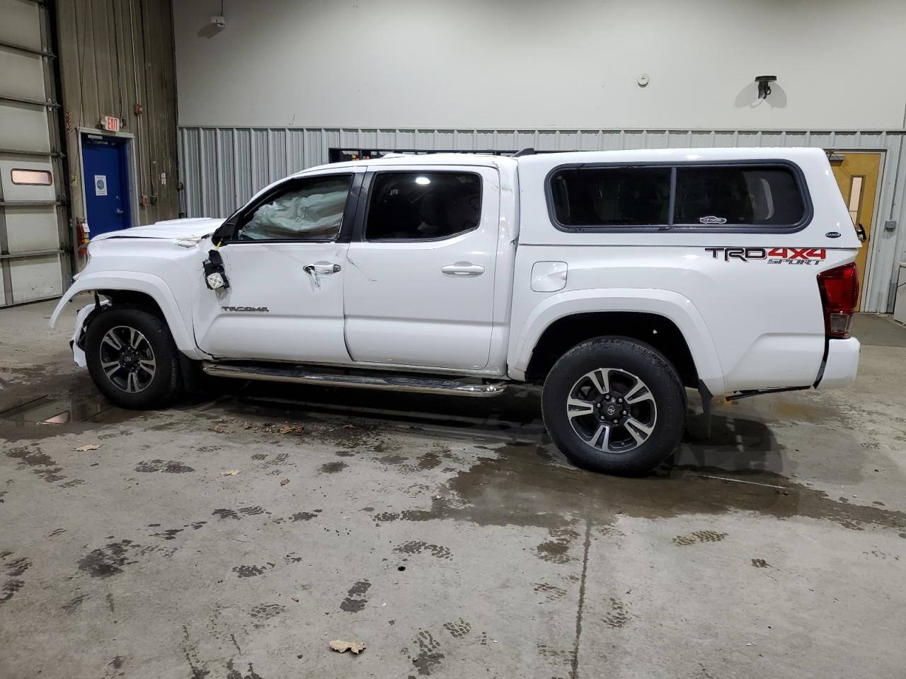 TOYOTA TACOMA DOUBLE CAB