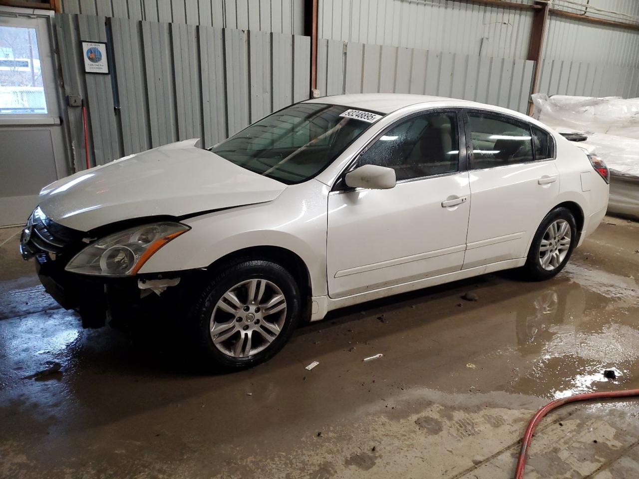 NISSAN ALTIMA BASE