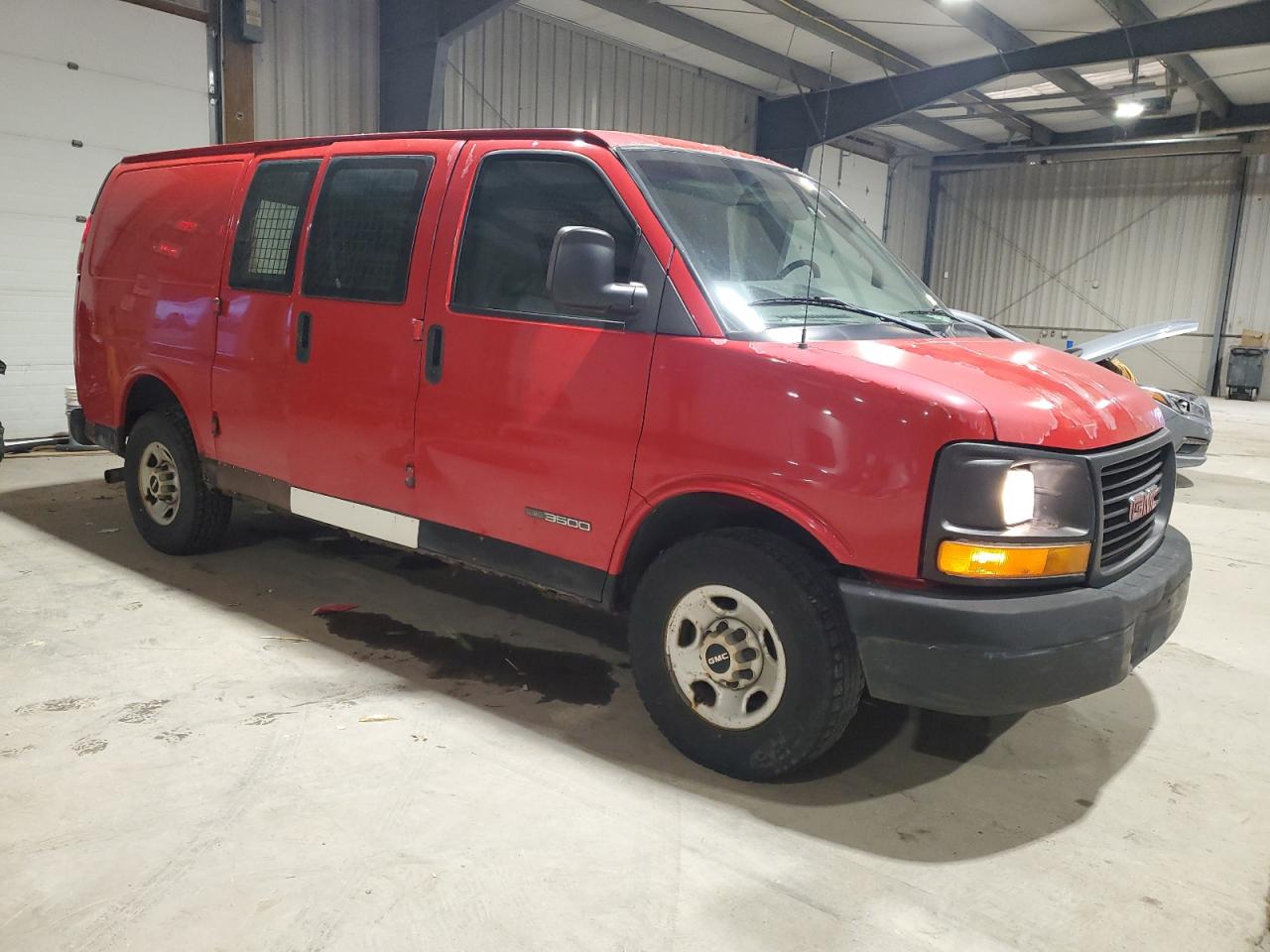 Lot #3285593277 2005 GMC SAVANA G35