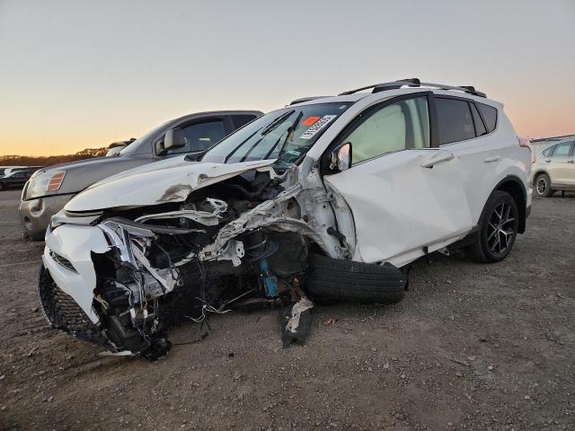 Global Auto Auctions: 2018 TOYOTA RAV4 SE