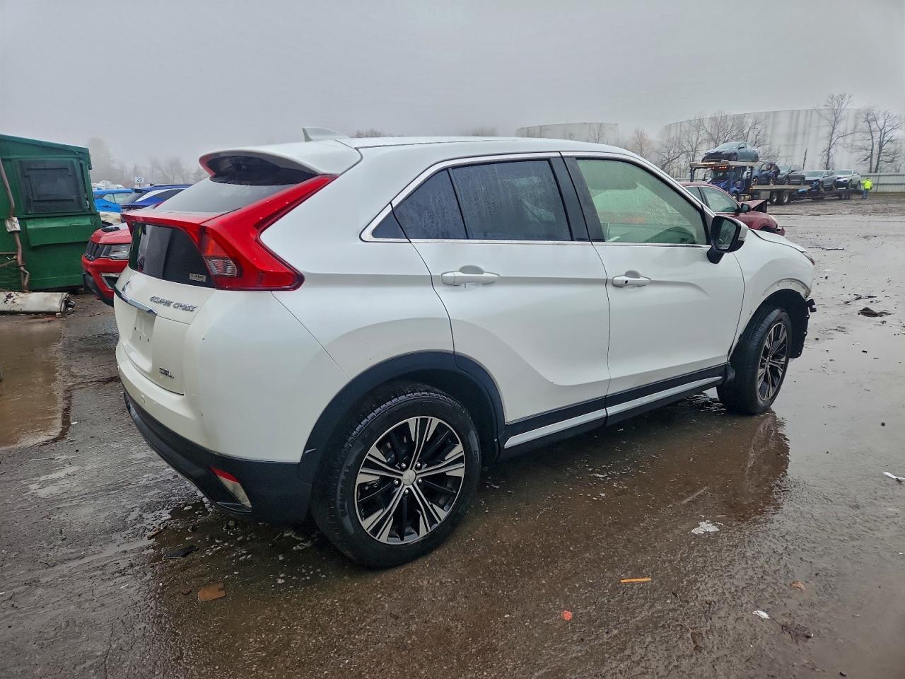 MITSUBISHI ECLIPSE SE