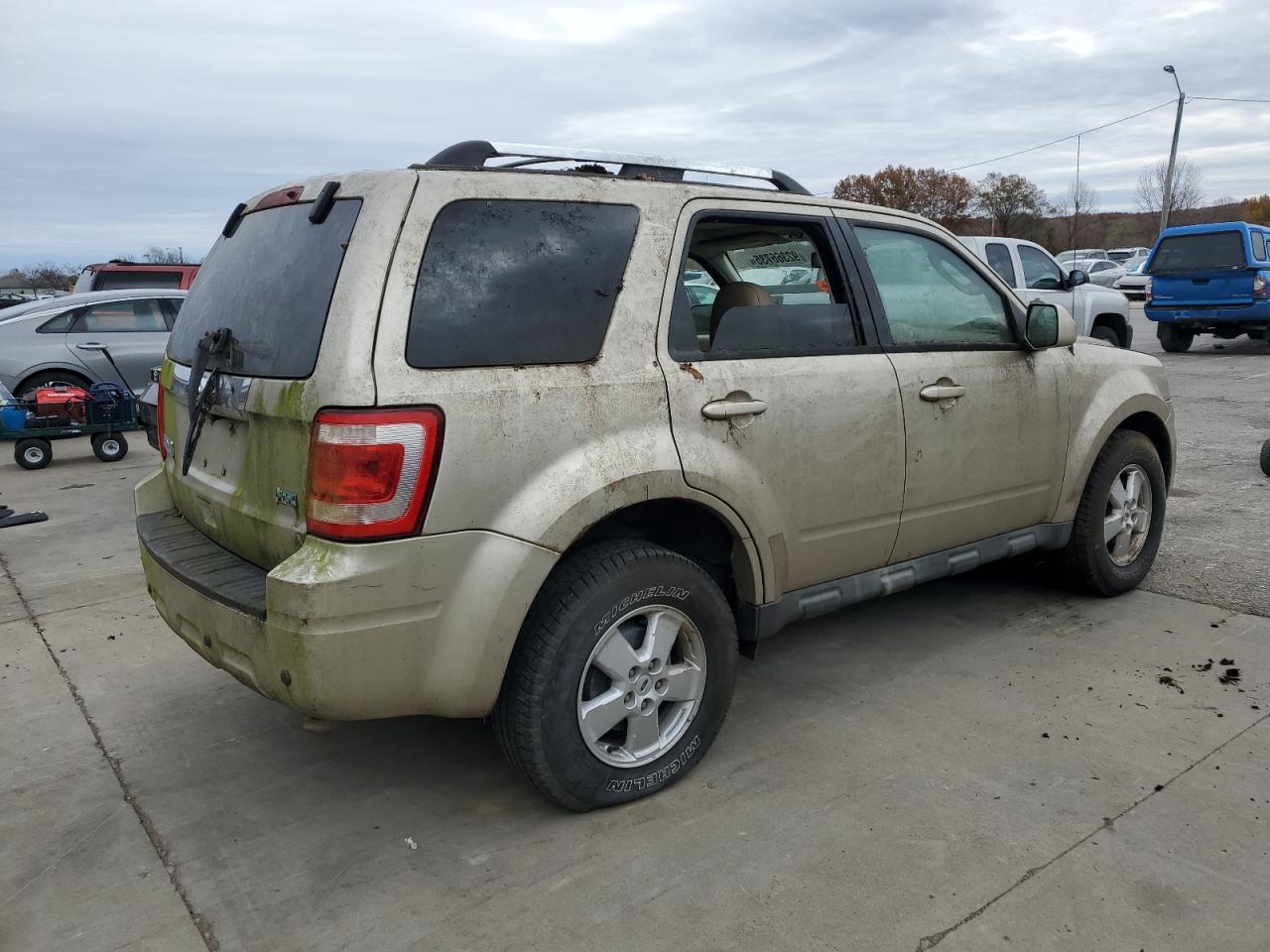 FORD ESCAPE LIMITED