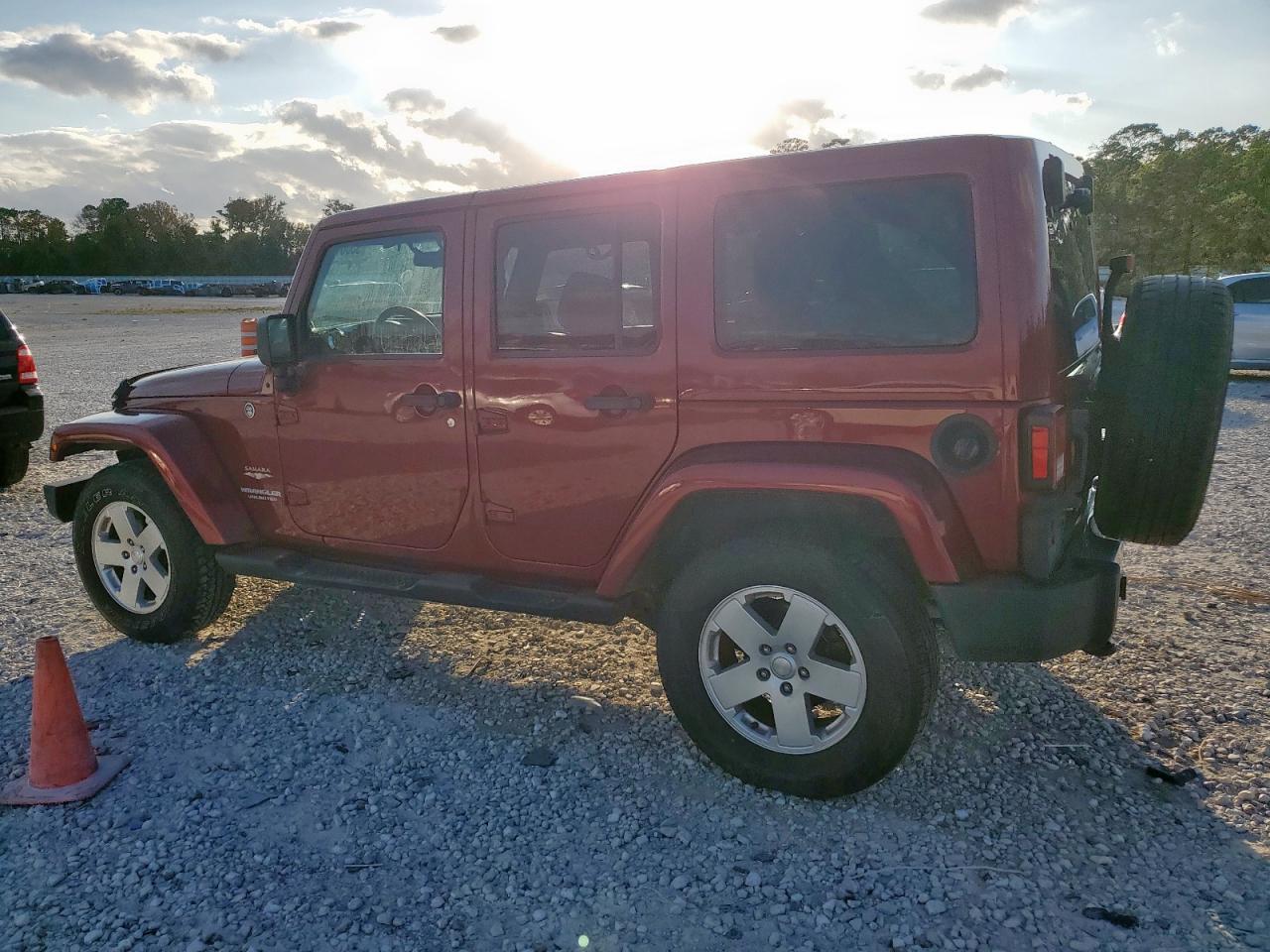 JEEP WRANGLER SAHARA