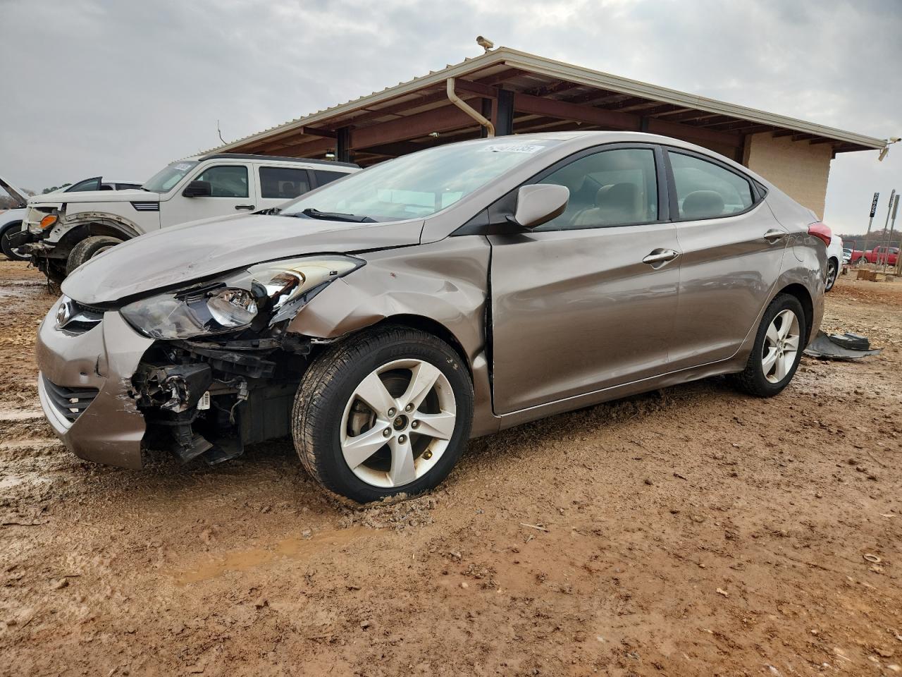 Lot #3301778359 2013 HYUNDAI ELANTRA GL