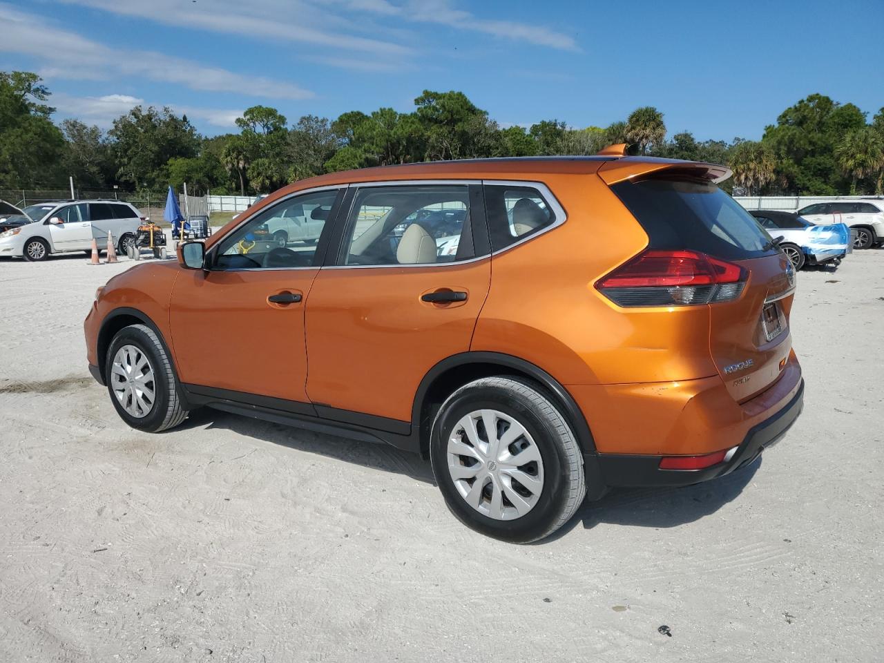 NISSAN ROGUE S