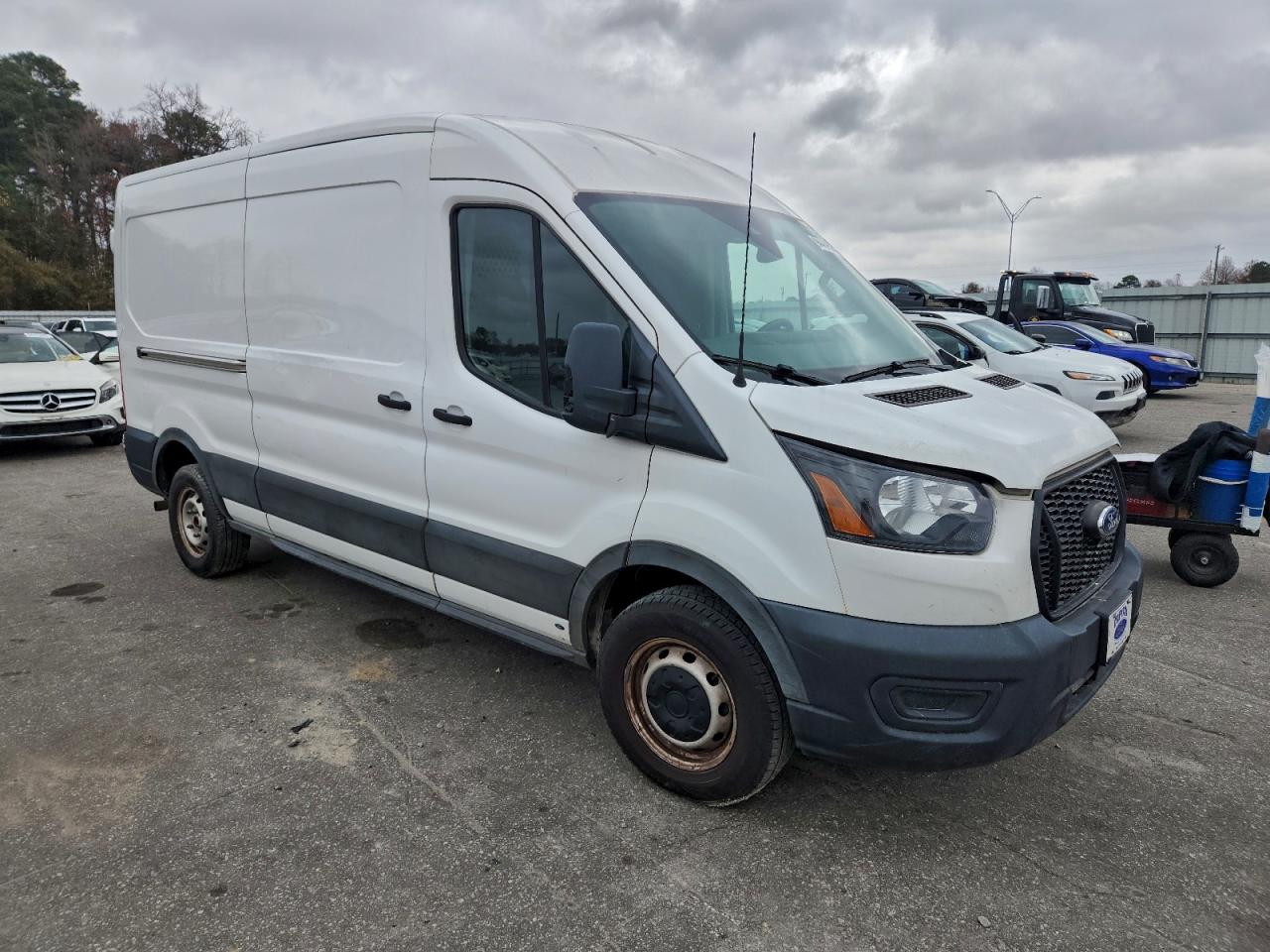 FORD TRANSIT T-250