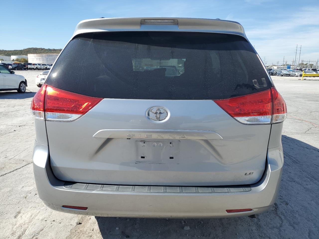 Lot #3290355821 2012 TOYOTA SIENNA LE