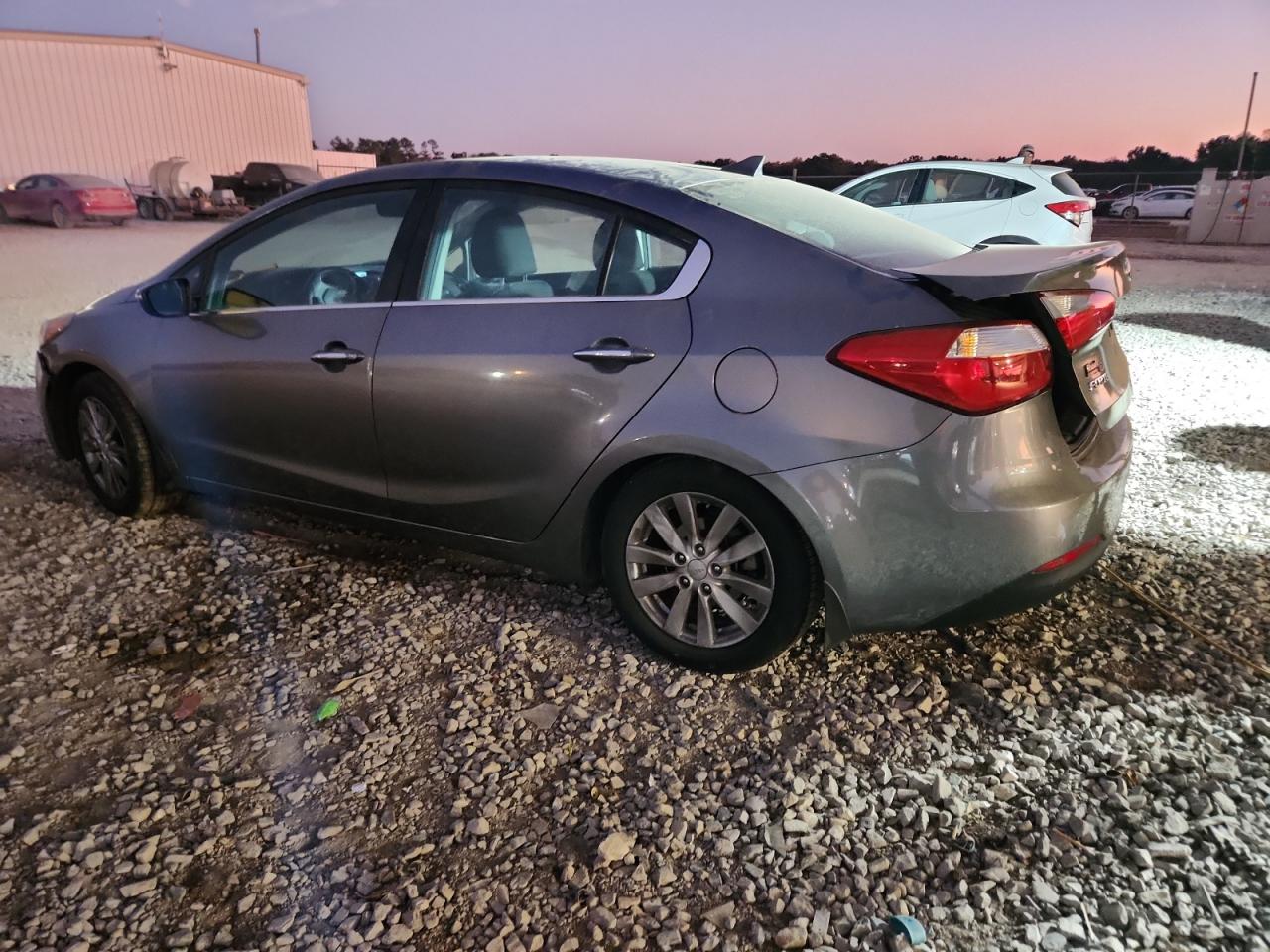 KIA FORTE EX