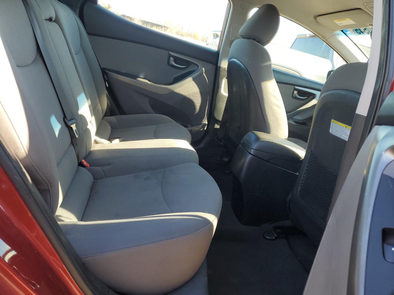 Lot #3317830235 2015 HYUNDAI ELANTRA SE