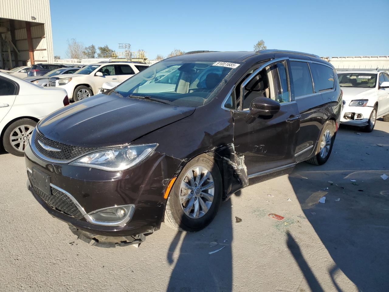 CHRYSLER PACIFICA TOURING L