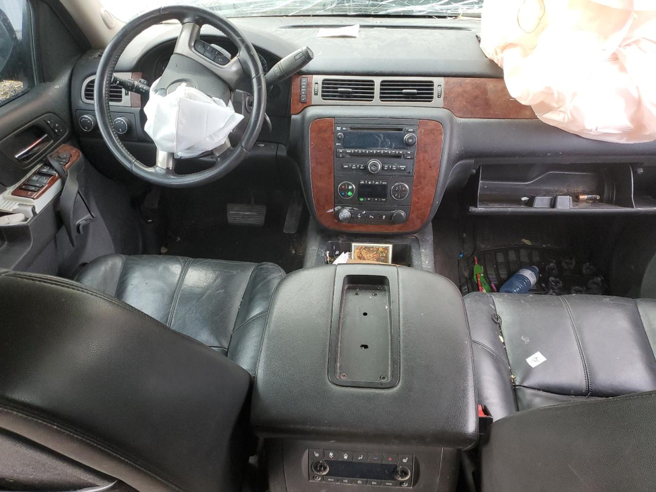 CHEVROLET SUBURBAN K1500 LT