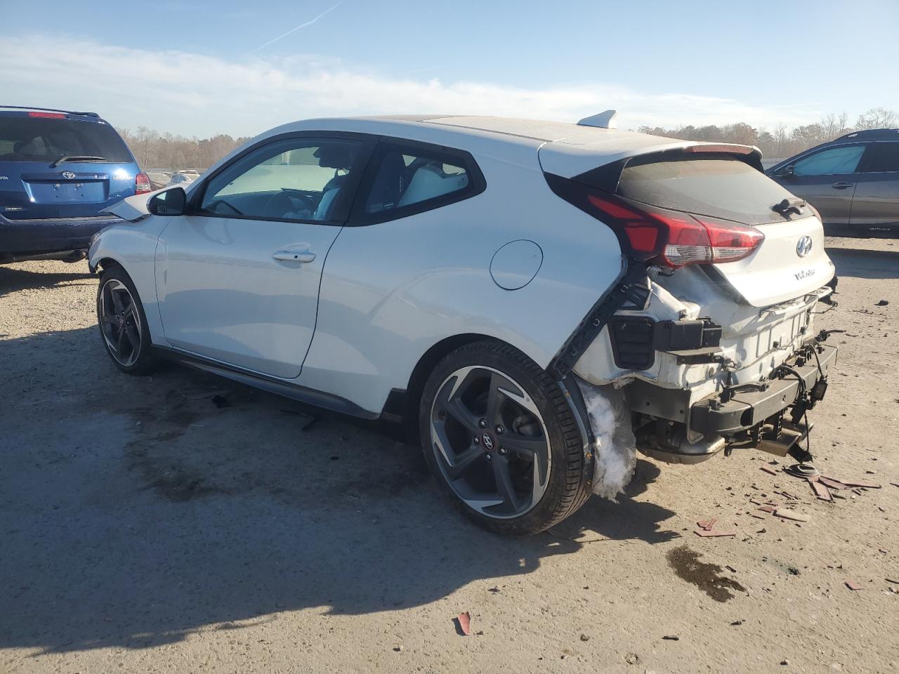 HYUNDAI VELOSTER TURBO