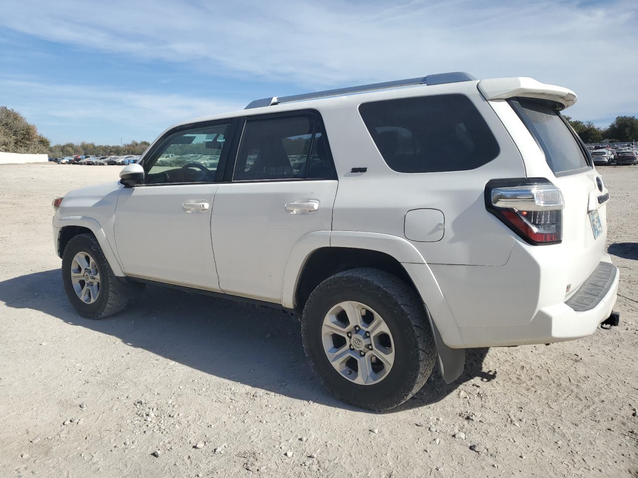 TOYOTA 4RUNNER SR5