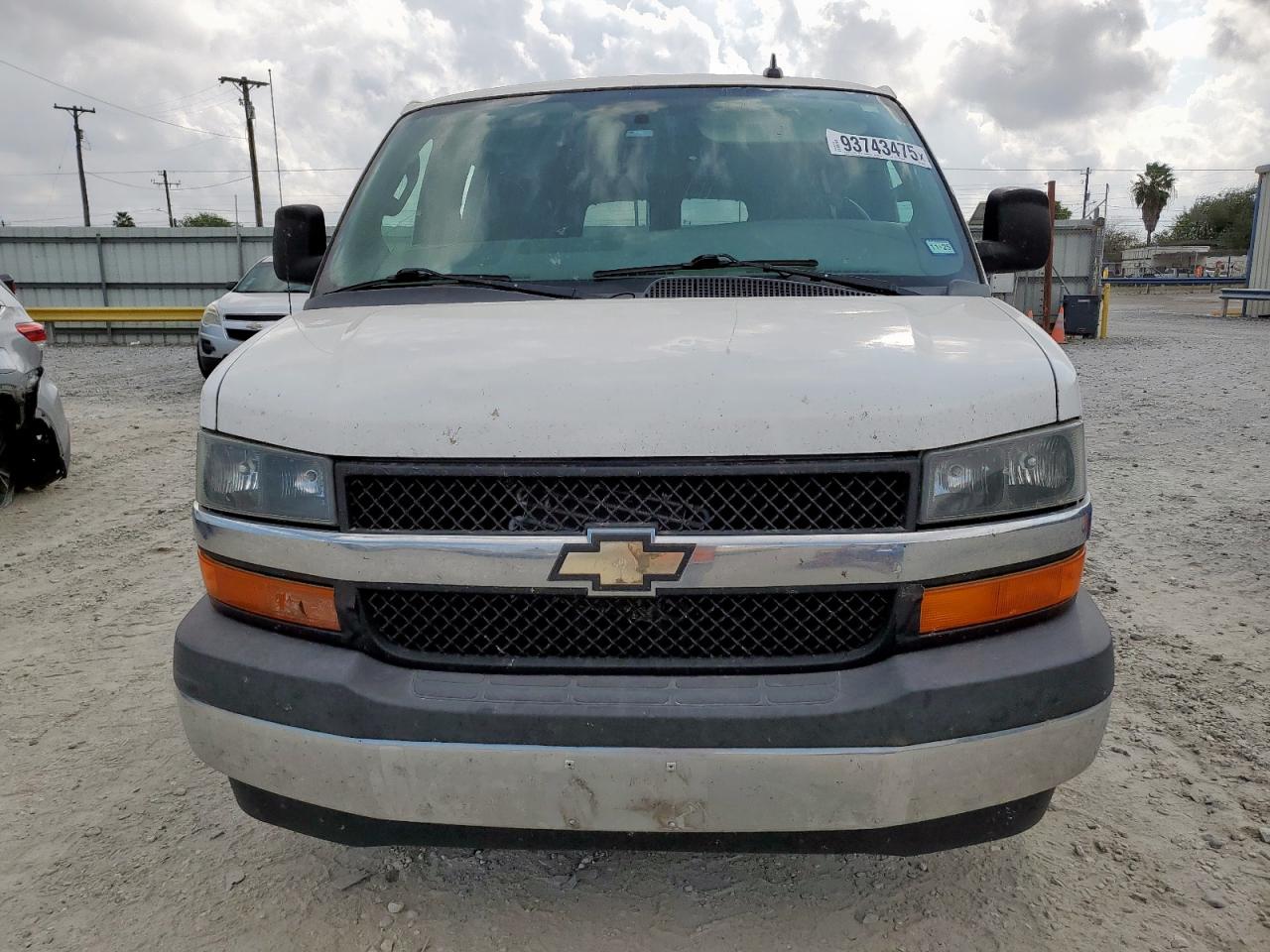 CHEVROLET EXPRESS LT